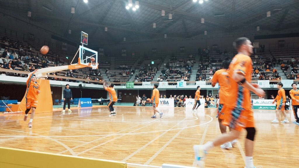 試合前の選手たちのアップ風景
